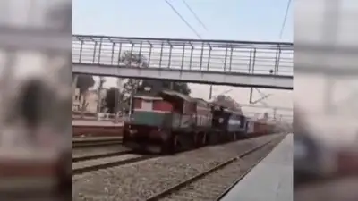 В Индии поезд проехал без машиниста более 60 километров, фото - Новости Zakon.kz от 27.02.2024 06:27