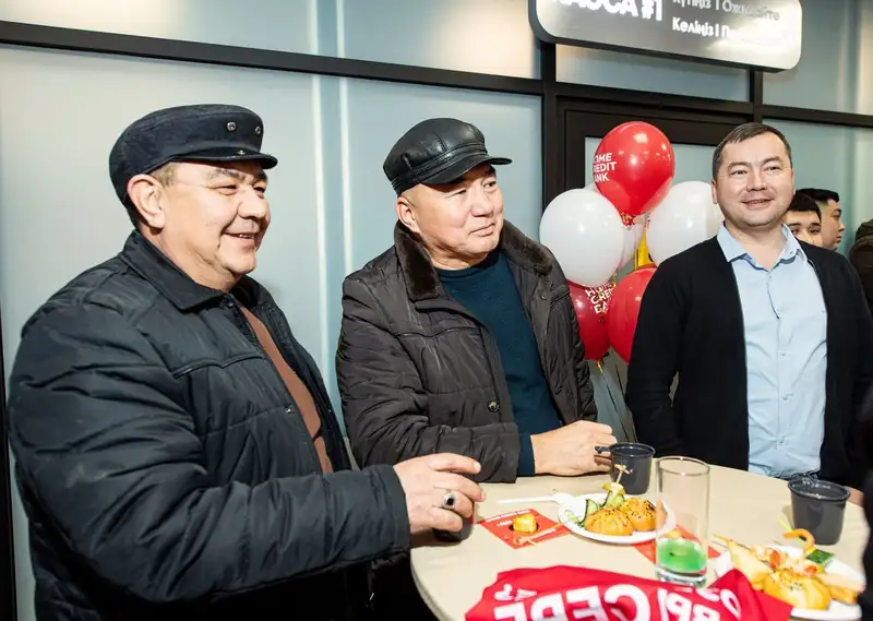 Home Credit Bank открыл отделение в Туркестане, фото - Новости Zakon.kz от 27.02.2024 10:35