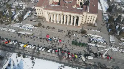 спасатели, площадь Астаны, гражданская защита, фото - Новости Zakon.kz от 01.03.2024 17:24