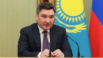 Бектенов совершил первый рабочий визит за рубеж в должности премьера Казахстана