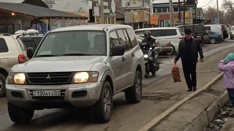 Судьбу центрального рынка в Талдыкоргане решит народ