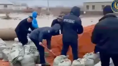 В Туркестанской области эвакуировали жителей одного из сел из-за подтопления 