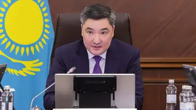 Олжас Бектенов, государственный служащий, Казахстан