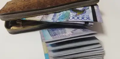 Тенге, деньги, заработная плата, Казахстан, фото - Новости Zakon.kz от 02.07.2024 12:19