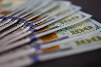 Доллары, деньги, обмен валют, фото - Новости Zakon.kz от 22.05.2024 15:50