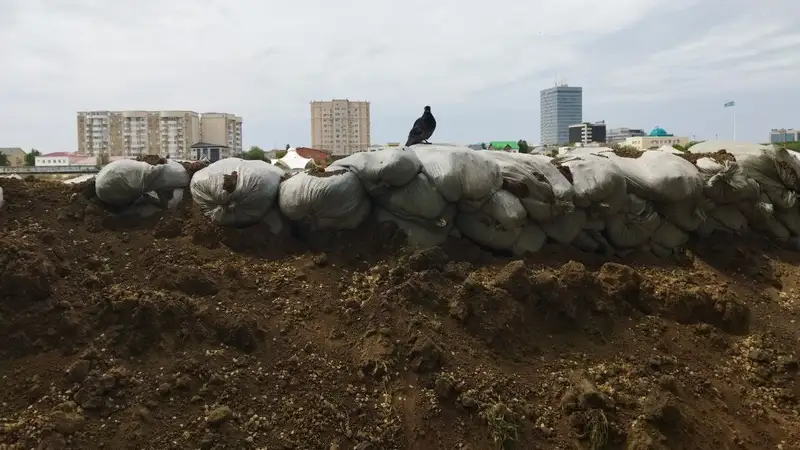 Атырау готовится к большой воде, фото - Новости Zakon.kz от 30.04.2024 19:09