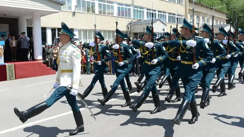 Алматы готов праздновать День защитника Отечества