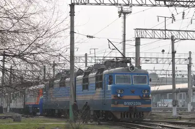 Железнодорожный вокзал, поезд, пассажиры, железная дорога, рельсы, ЖД, сурет - Zakon.kz жаңалық 21.08.2024 13:45