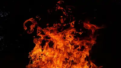 Крупный пожар произошел в ресторанном комплексе Уральска, фото - Новости Zakon.kz от 24.05.2024 19:10
