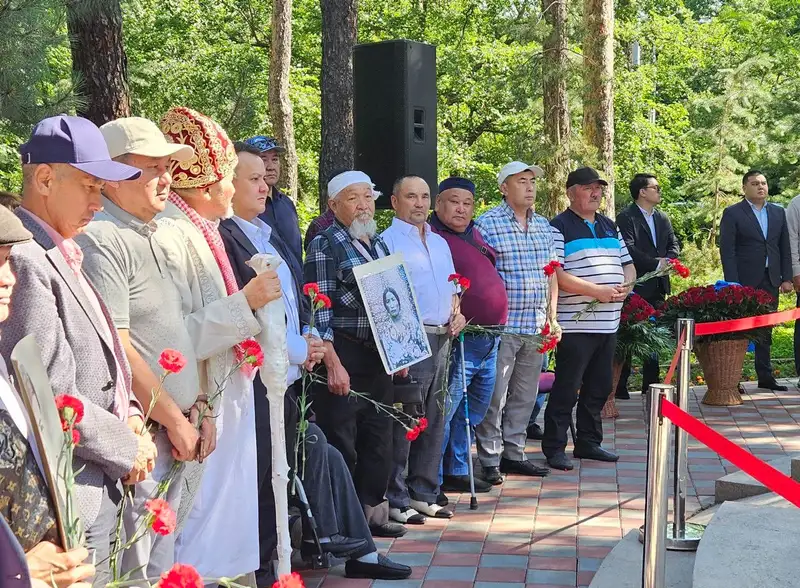 Алматы, день памяти жертв политических репрессий, фото — Новости Zakon.kz от 31.05.2024 09:18