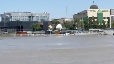 Уровень реки Жайык впервые пошел на спад: что происходит в Атырауской области