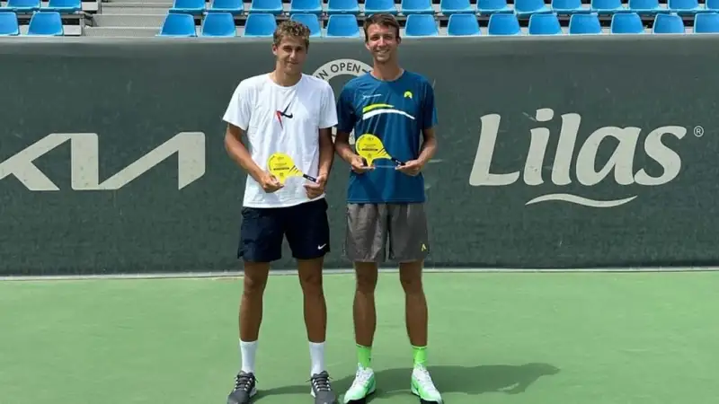 Ломакин стал чемпионом, Куламбаева - финалисткой турниров серии ITF