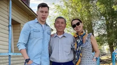 казахстанская ведущая Динара Сатжан