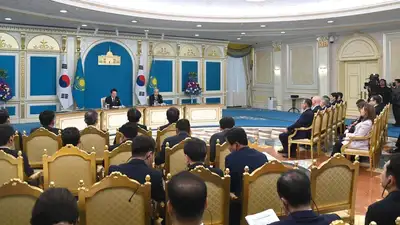 Токаев подтвердил готовность создать условия для корейских компаний на рынке Казахстана