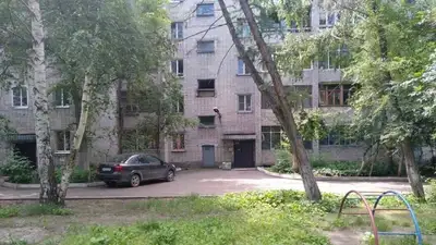 ребенок выпал из окна, фото - Новости Zakon.kz от 18.06.2024 19:53