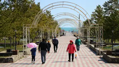 Конаев, виды города Конаев, весна в Конаеве, весной в Конаеве