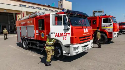 Пожарно-спасательный автомобиль, пожарная машина, пожарный автомобиль, пожарная техника , фото - Новости Zakon.kz от 21.08.2024 15:23