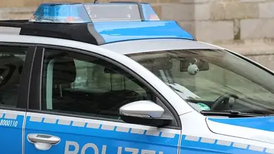 полицейские застрелили мужчину во время самообороны в Германии