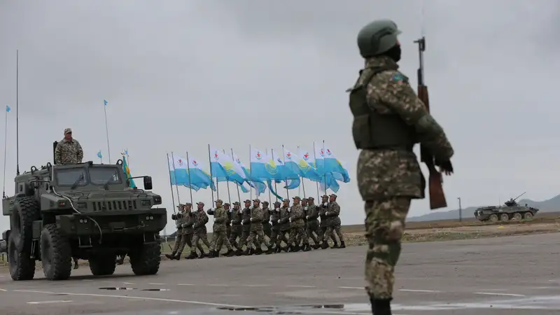 Опубликован список солдат-срочников, получивших образовательные гранты