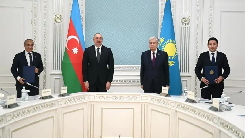 Токаев и Алиев обменялись благодарностями, фото — Новости Zakon.kz от 03.07.2024 17:43
