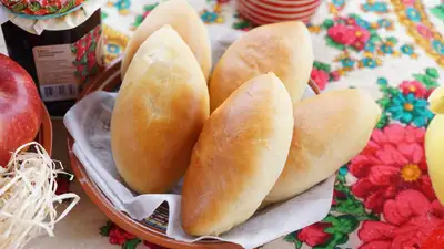 Казахстанцам ответили на слухи о зараженных пирожках из Кыргызстана