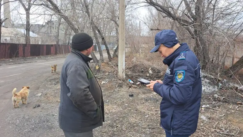 Добровольные помощники полиции, Карагандинская область, закон и порядок, доверие полиции, фото - Новости Zakon.kz от 06.07.2024 10:14