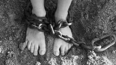Глава Казахстана подписал закон о противодействии торговле людьми
