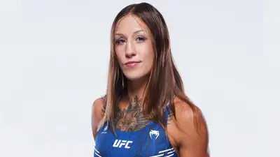 Казахстанка Мария Агапова потерпела поражение от бразильянки на турнире UFC