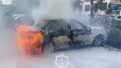 В Астане загорелся автомобиль