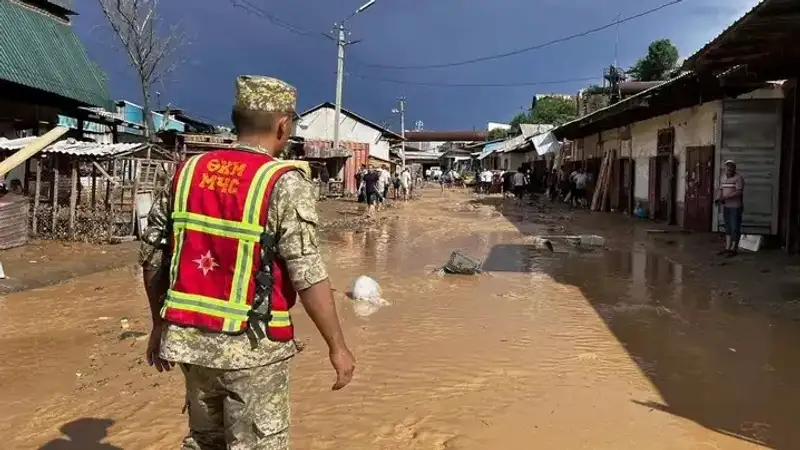 40 тысяч тонн гуманитарной помощи из Казахстана получили жители Кыргызстана