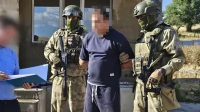 КНБ задержал двух жителей Туркестанской области: появилось видео