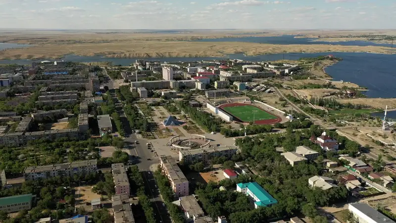 Из-за цвета воды жители Жезказгана перестали полноценно купаться в своих квартирах