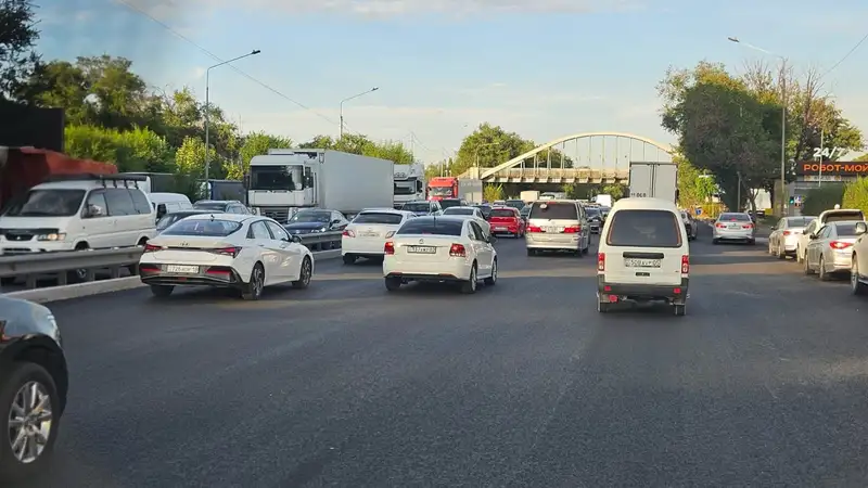 В Алматы завершен ремонт участка проспекта Рыскулова, фото — Новости Zakon.kz от 13.08.2024 17:53