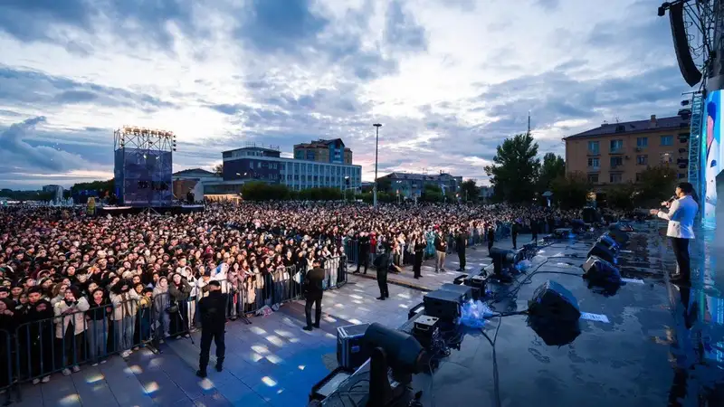 35 детей потерялись в Караганде во время концерта в честь Дня шахтера