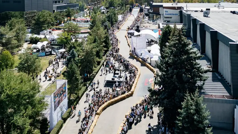 гонка Red Bull Soapbox Race в Алматы, фото — Новости Zakon.kz от 31.08.2024 20:43