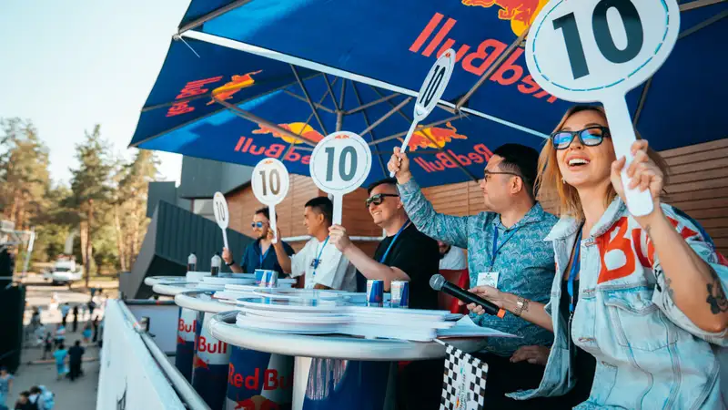 гонка Red Bull Soapbox Race в Алматы, фото — Новости Zakon.kz от 31.08.2024 20:43