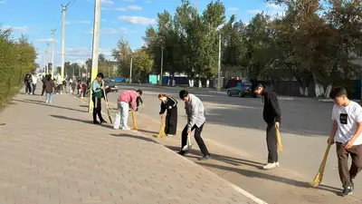 В Аркалыке в ходе программы &quot;Таза Қазақстан&quot; было собрано 4 тонны мусора, фото - Новости Zakon.kz от 11.09.2024 17:28