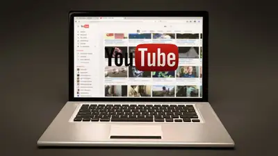 YouTube замедлили в России почти в 10 раз: аудитория сервиса сократилась в два раза0