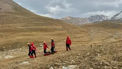 В алматинских горах нашли тело мужчины, фото - Новости Zakon.kz от 22.09.2024 23:25