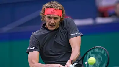 Александр Зверев снялся с турнира ATP-500 в Пекине