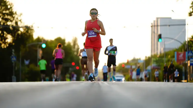 Финальный забег QAZAQ MARATHON в Павлодаре, фото - Новости Zakon.kz от 25.09.2024 18:36