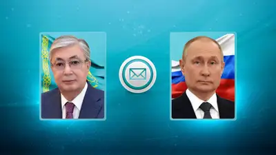 Токаев поздравил Путина с днем рождения