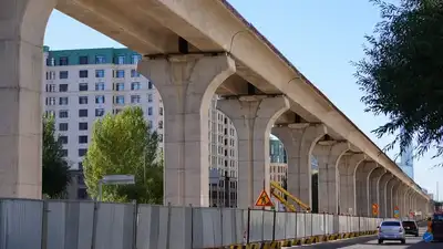 Один из проспектов Астаны времененно перекроют из-за строительства LRT