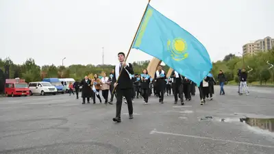 Парад молодежи прошел в Шымкенте