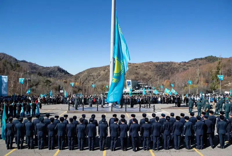 Государственный флаг, День Республики, Алматы, фото — Новости Zakon.kz от 25.10.2024 13:24