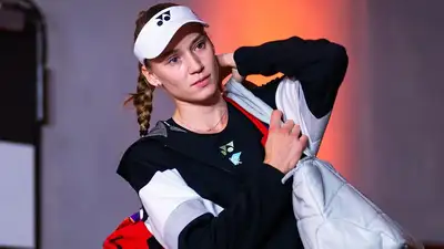 Елена Рыбакина провела первую тренировку на Итоговом турнире WTA