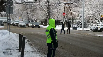 Полиция, полицейский, полицейские, полиция зимой, полицейский зимой, полицейские зимой, патрульная полиция, патруль, сотрудник полиции, сотрудники полиции, полиция зима, фото - Новости Zakon.kz от 25.01.2025 13:54