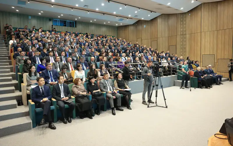 В Костанайской области прошел первый форум акимов сельских округов, фото - Новости Zakon.kz от 02.12.2024 16:52