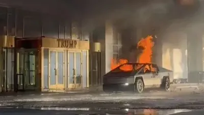 полицейские оцепили здание небоскреба Трампа, где произошел взрыв, фото - Новости Zakon.kz от 02.01.2025 23:44