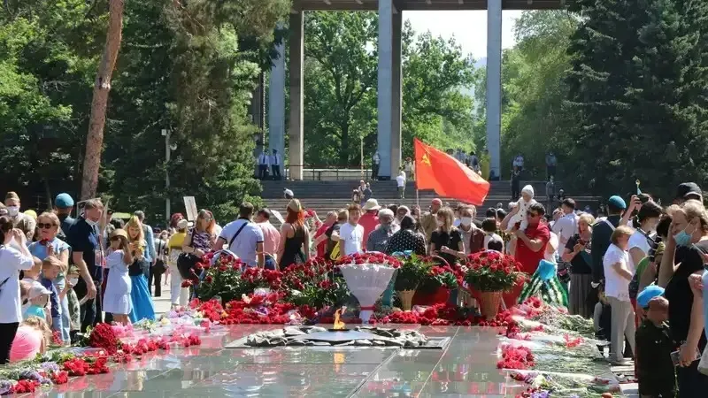 Казахстанцы внесли значительную лепту в разгром нацизма: Токаев о юбилее Великой Победы